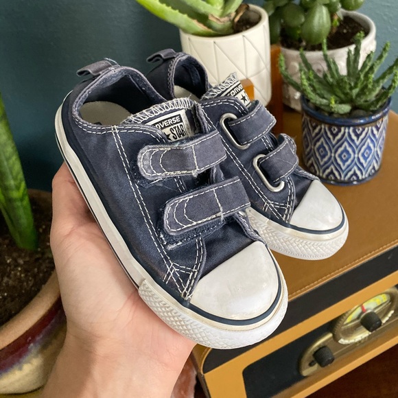 Converse Other - Converse Navy and White Velcro Sneakers